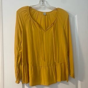 Old navy long sleeve linen feeling shirt